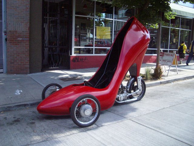 Lady Shoe Car