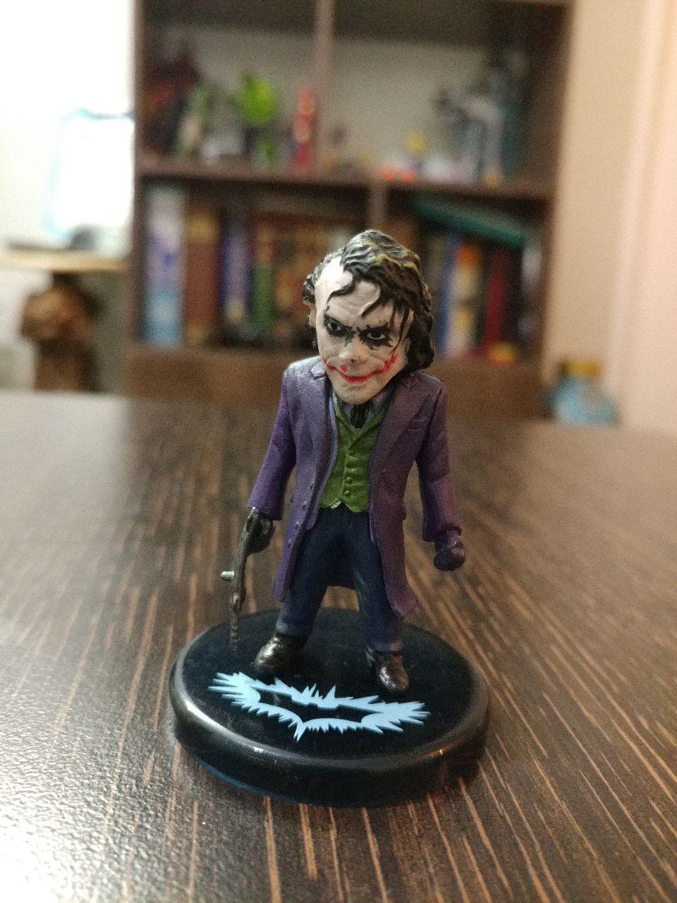 Heath Ledger's Joker tiny statues from Dark Knight scenes